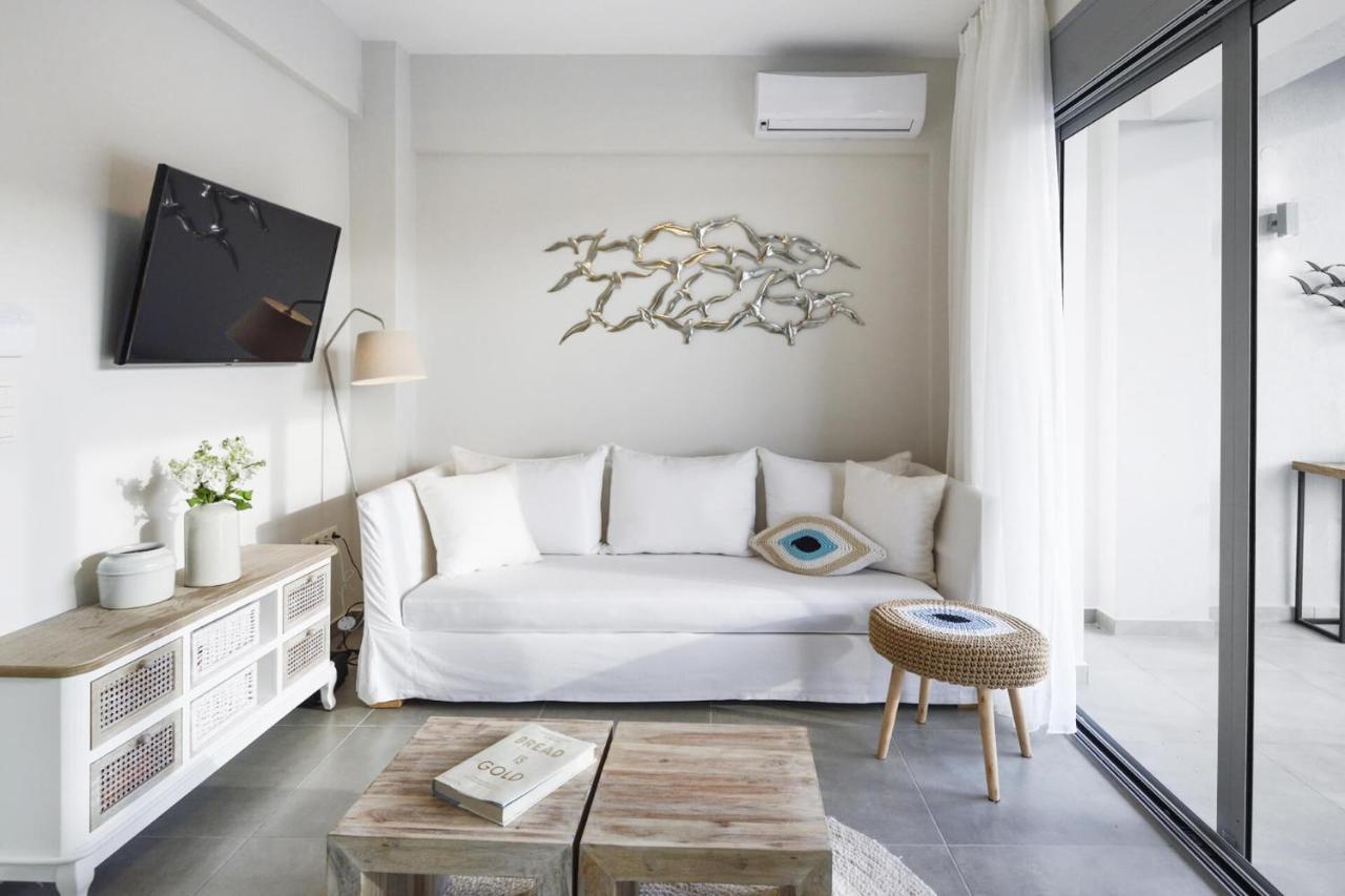 Soleado Luxury Villas Skála Foúrkas 外观 照片
