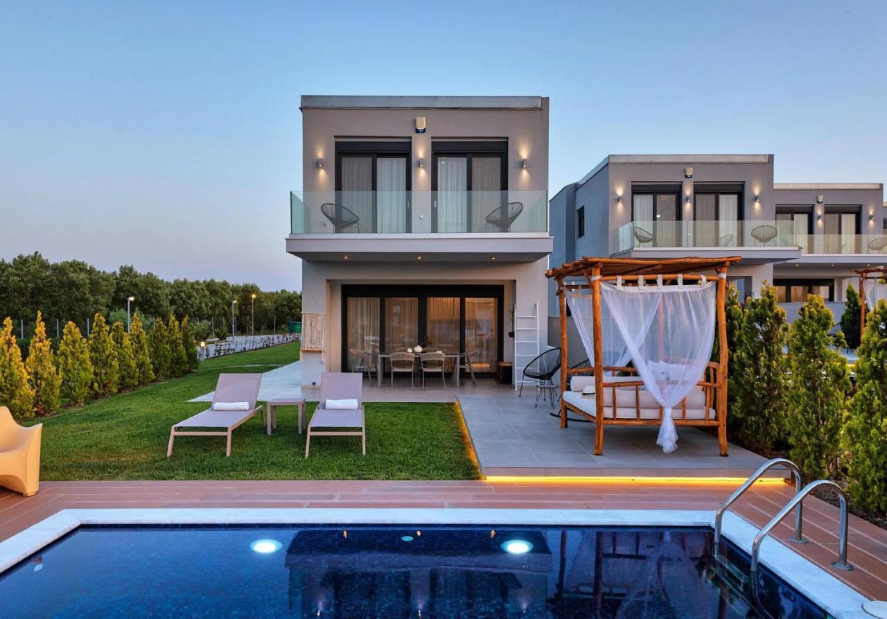 Soleado Luxury Villas Skála Foúrkas 外观 照片